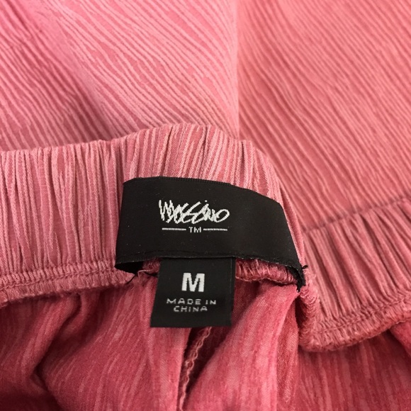 Off the shoulder Shift Dress - Picture 6 of 7